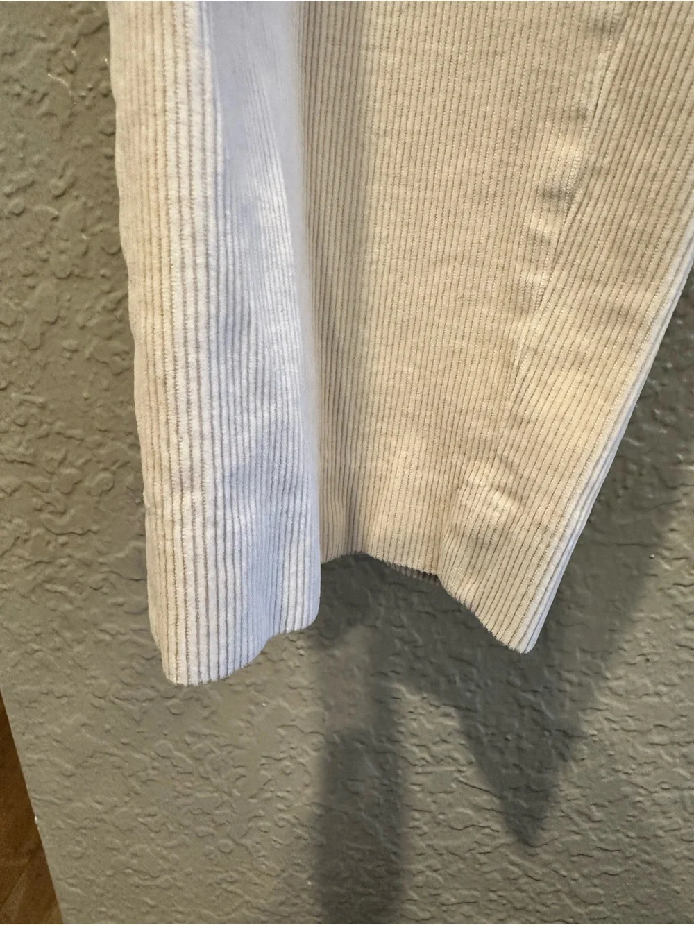 Uniqlo Men's Light Beige Corduroy Casual Pants-Bought in Korea-Size Small